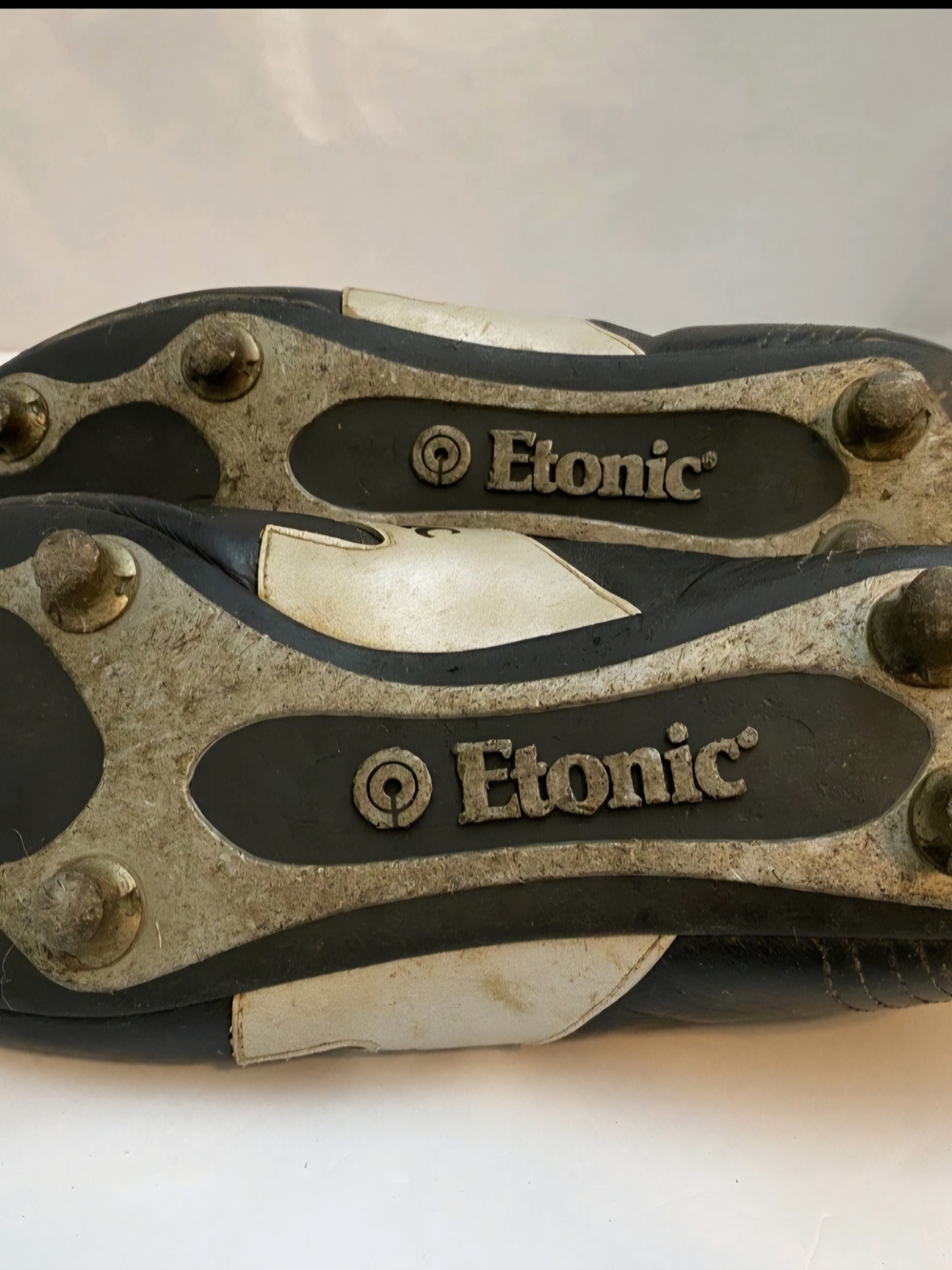 VTG Etonic Soccer Cleats Men’s Shoes Black Silver Metal Cleats RARE Collector’s - Picture 5 of 8
